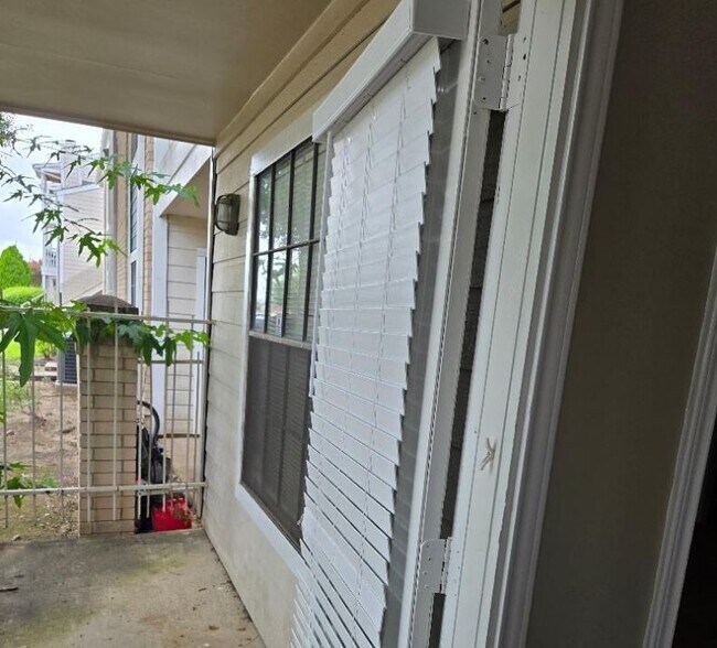 Foto del edificio - 12660 Ashford Point Dr