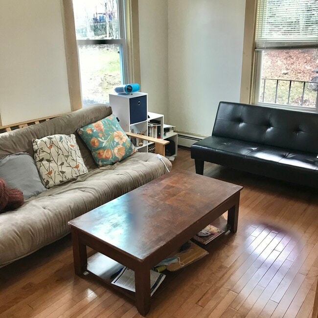 with furniture - 17 Carmel St