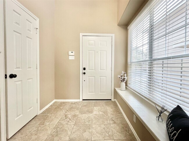 Foto del edificio - 19 Blue Creek Pl