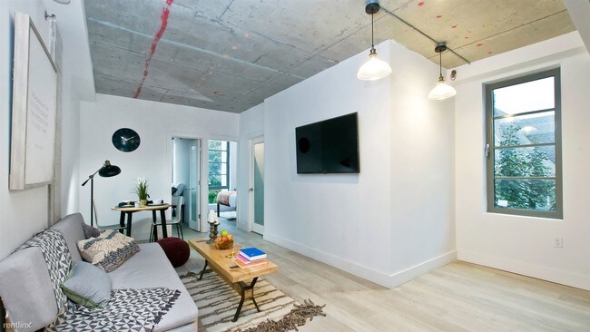 Foto del edificio - 1935 Bedford Ave