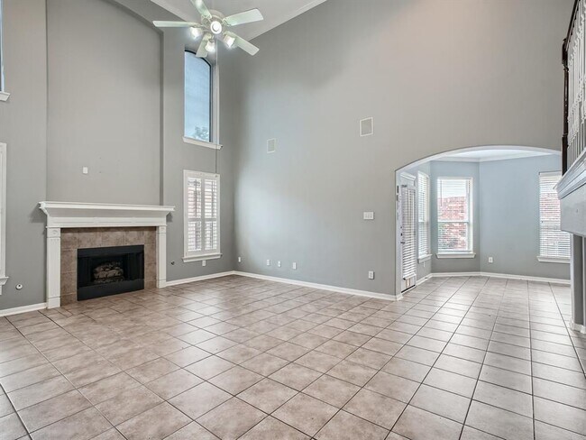 Foto del edificio - 6007 Foxland Ct