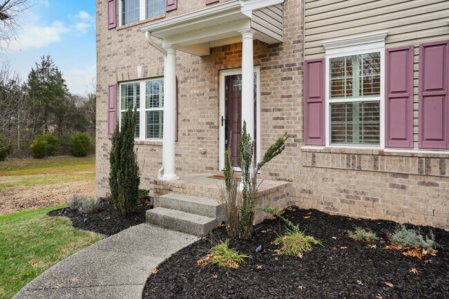 Foto del edificio - 2040 Towering Oaks Drive