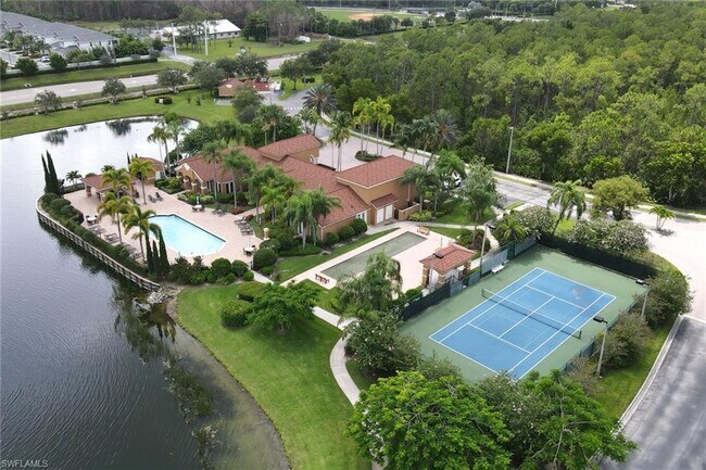 Building Photo - 1830 Florida Club Cir