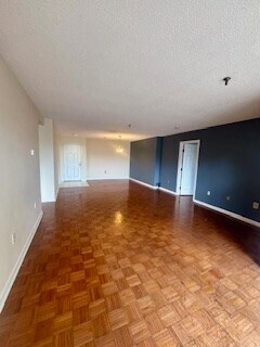 Foto del edificio - 3920 Mystic Valley Pkwy