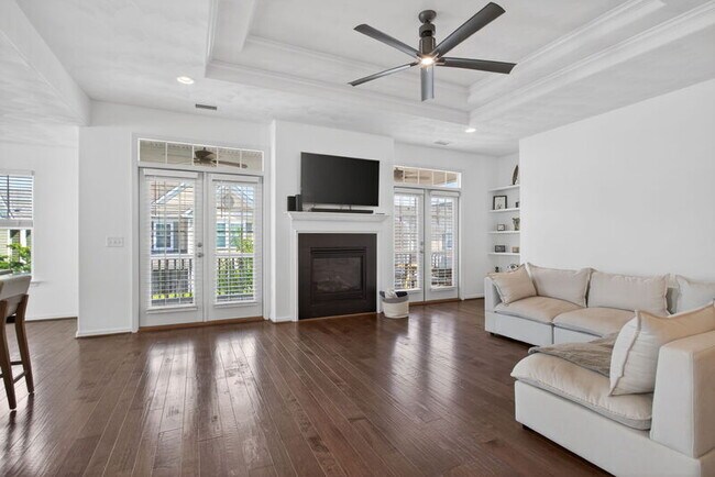 Building Photo - 207 Hearthstone Rch