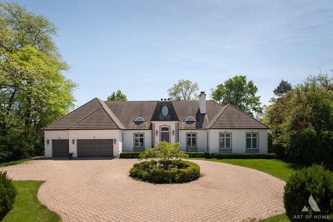 Building Photo - 11361 W Plainfield Rd