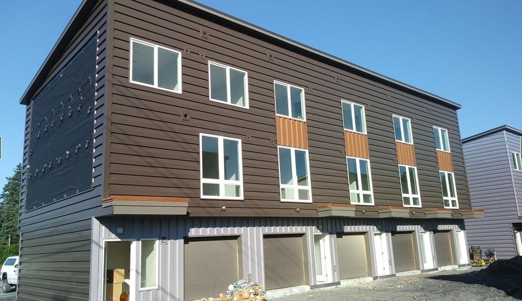 Primary Photo - 1223 Mill Bay Rd