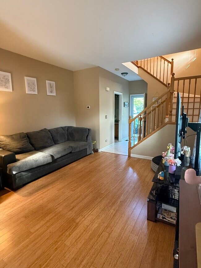 Foto del edificio - 2717 Glenwood Ct
