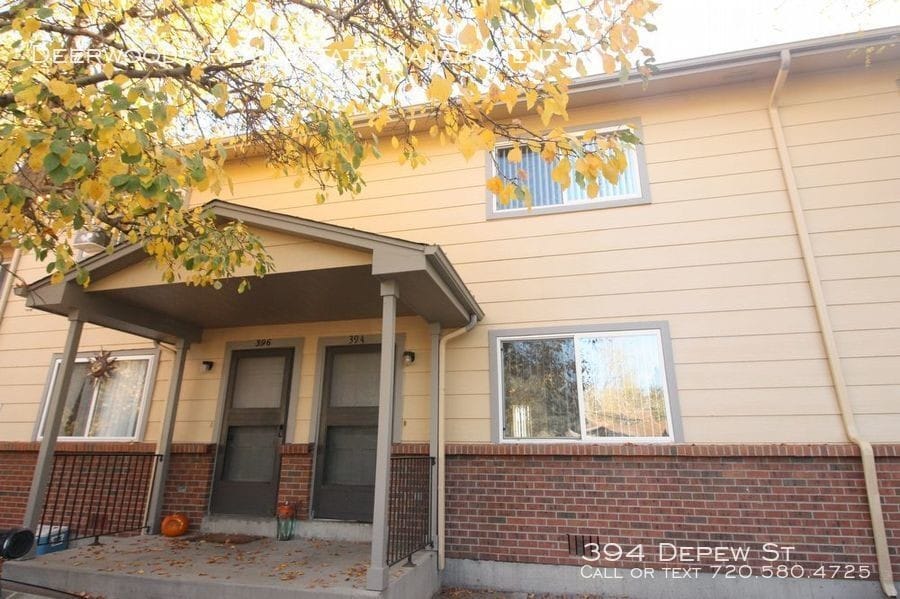 Primary Photo - 394 Depew St