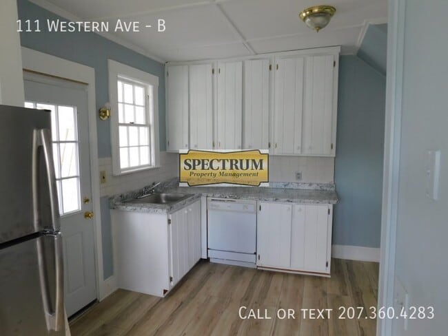 Building Photo - 111 Western Ave