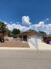 Building Photo - 1320 Doniphan Pl