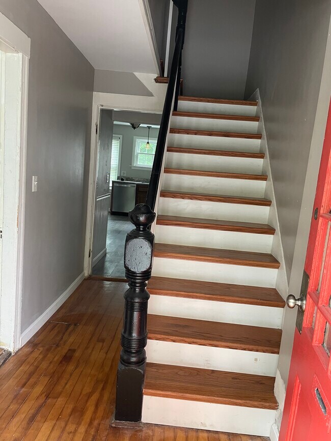 Hallway - 5 Linden St