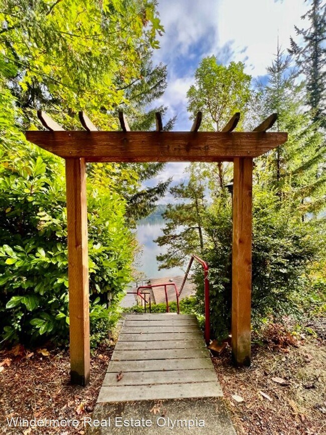 Foto del edificio - 1 br, 1 bath House - 4831 Sunrise Beach RD NW