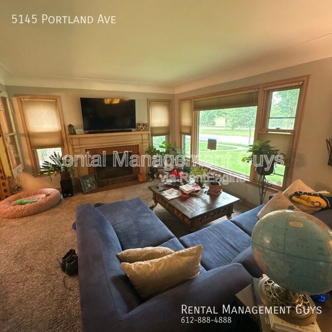Foto del edificio - 5145 Portland Ave