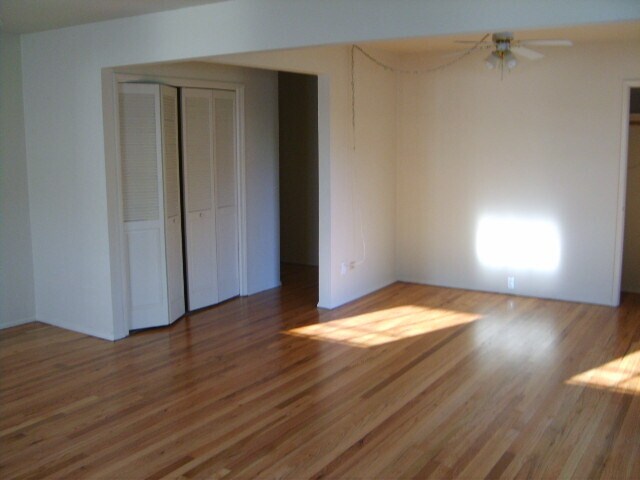 Foto del edificio - 338-342 C Ave