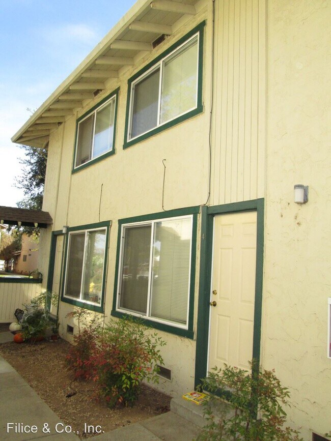15295 La Alameda Dr, Hill, CA 95037 Room for Rent in