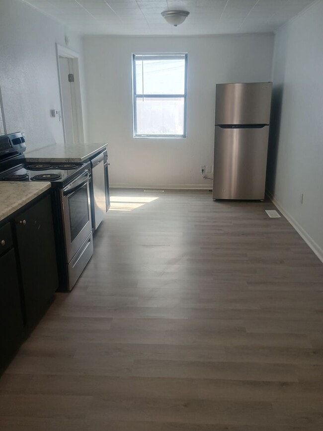 Foto del edificio - 813 S Jefferson Ave