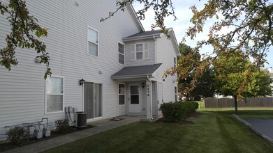 Building Photo - 2456 Frost Dr