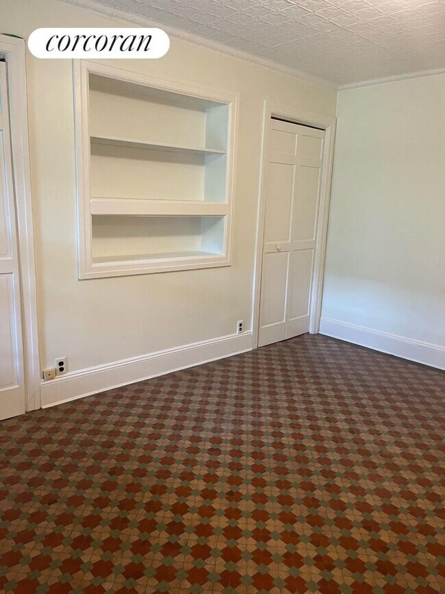 Building Photo - 351A 14th St