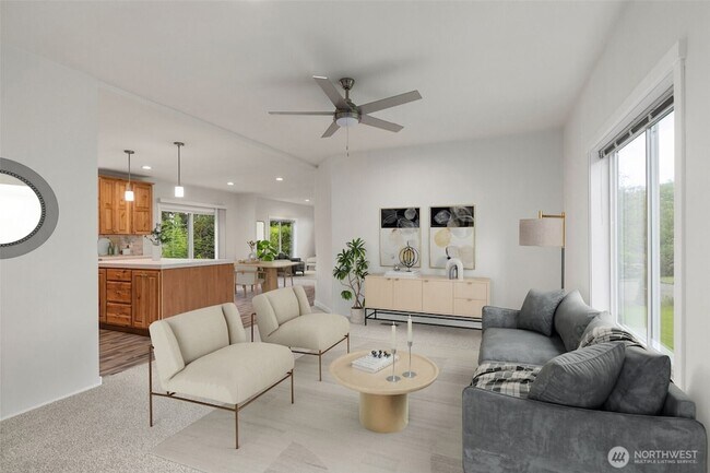 Foto del edificio - 6772 NE Whidbey Dr