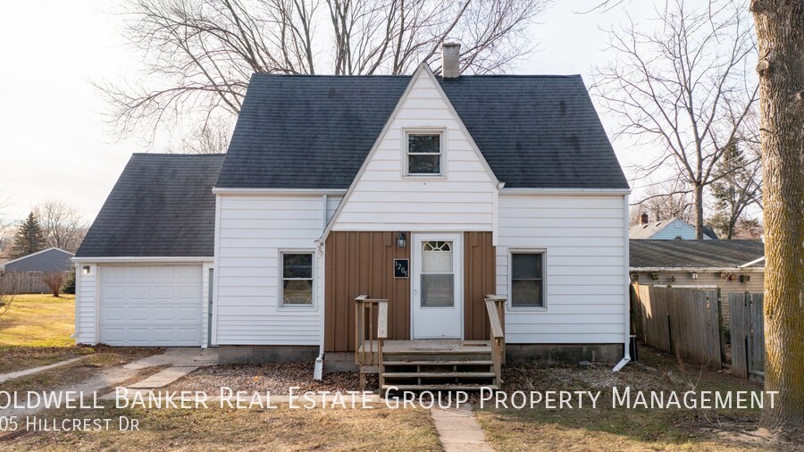 Primary Photo - 1205 Hillcrest Dr