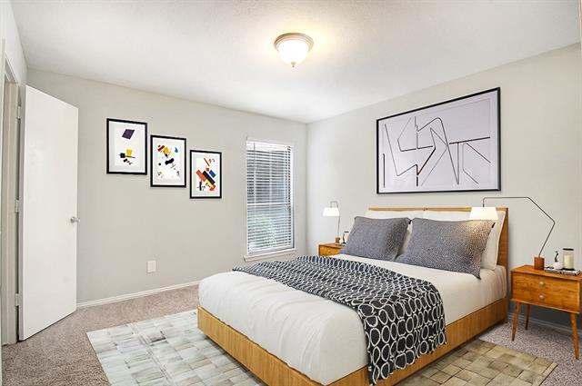 Foto del edificio - 3333 Creekbend Dr