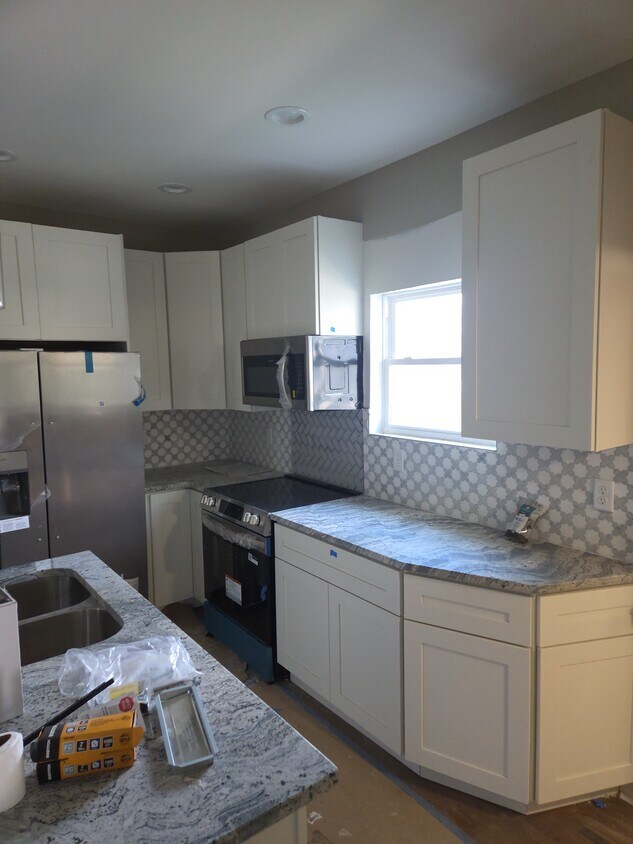 Foto del edificio - 2327 O Brien Pl