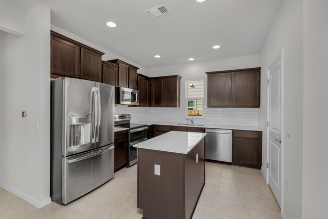 Kitchen - 9505 Morning Iris Dr