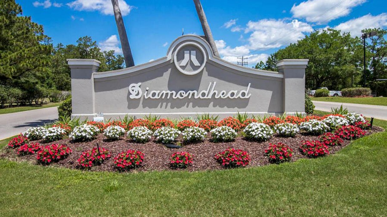 131 Lakeside Villla Unit 131, Diamondhead, MS 39525 Condo for Rent in