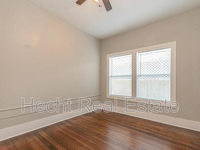 Building Photo - 1323 Burnet St