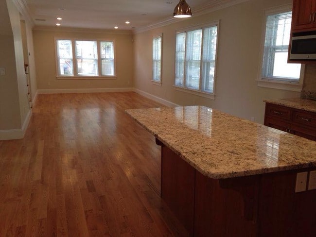 Foto del edificio - 7 Acron Rd