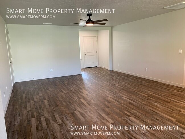 Foto del edificio - 2679 N Rapid Creek Way