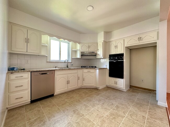 Foto del edificio - 3 Pleasant Pl