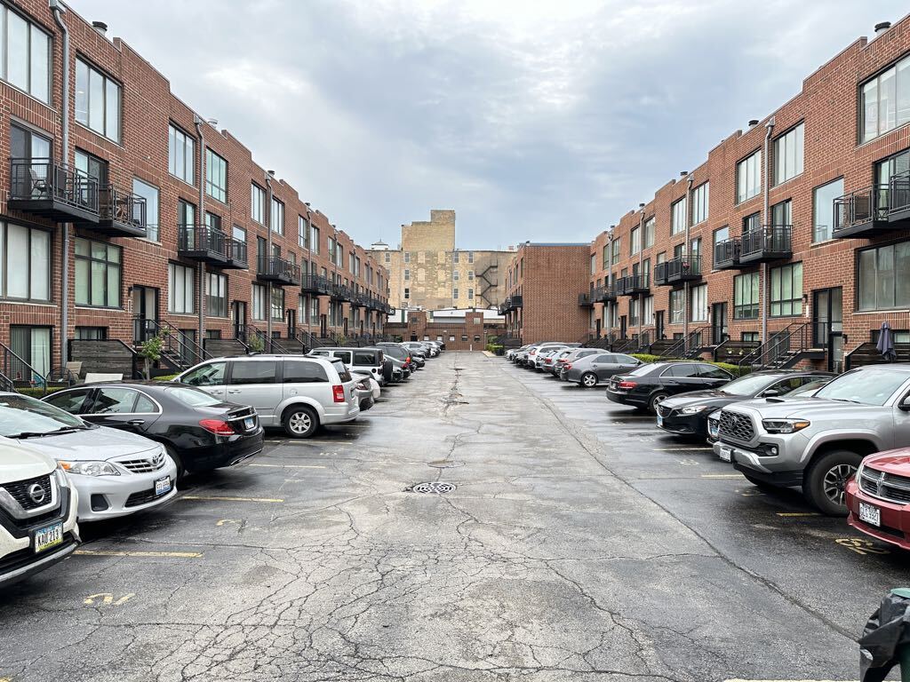 Foto principal - 941 W Grace St