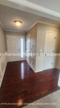 Building Photo - 1623 N 128th St