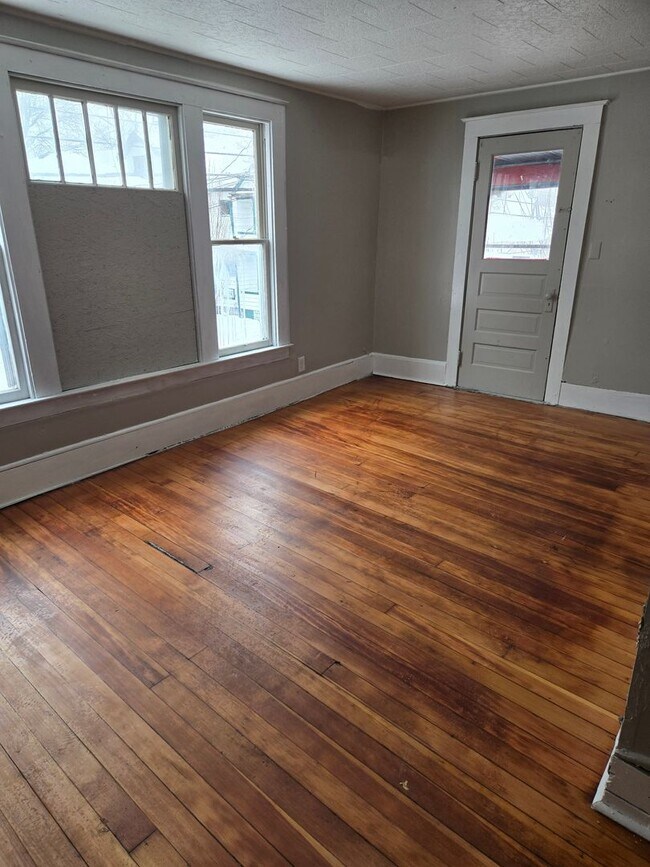 Building Photo - 2023 Lodi St