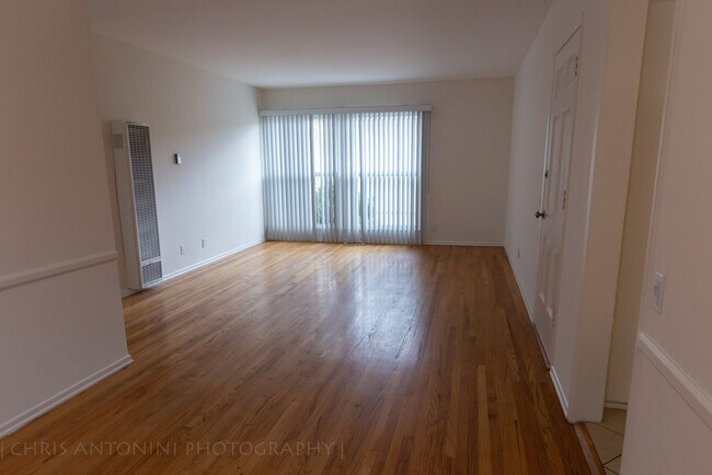 Sala de estar - 11641 National Blvd