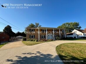Building Photo - 4646 13th St NW