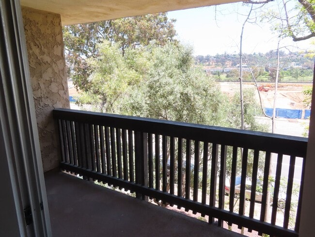 Foto del edificio - One Bedroom Condo in Mission Valley / Fash...