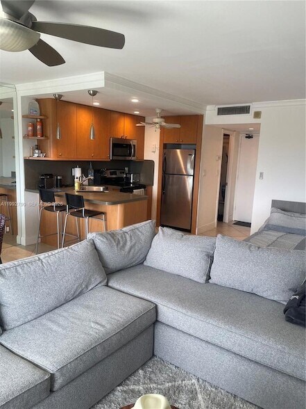 Foto del edificio - 2900 NE 30th St