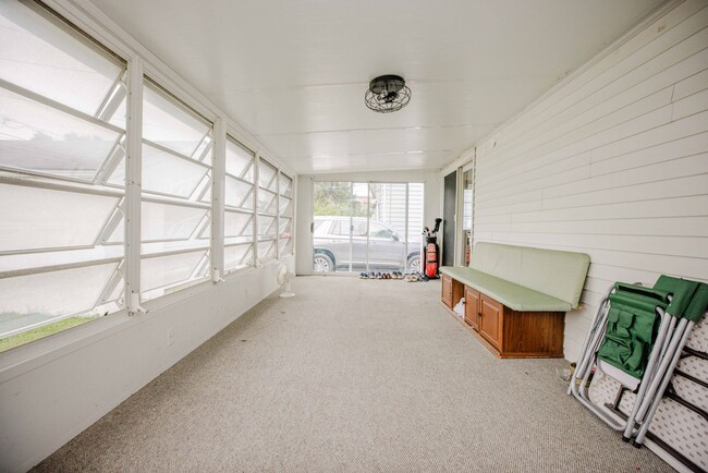 Building Photo - Beautiful four bedroom home avaulable for ...