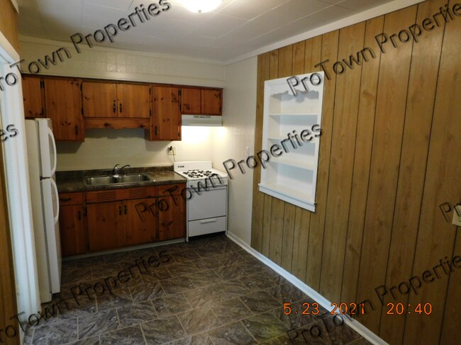 Foto del edificio - 10 Riverview St
