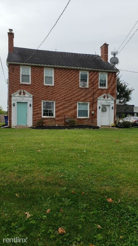 Primary Photo - 2 br, 1 bath Townhome - 858 Eden Road