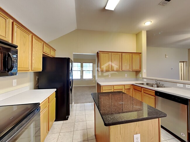 Foto del edificio - 702 Bethany Lake Blvd