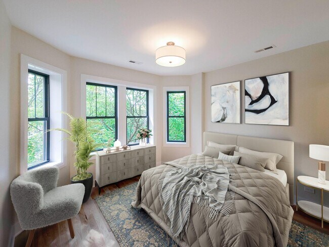 Foto del edificio - 4853 N Seeley Ave