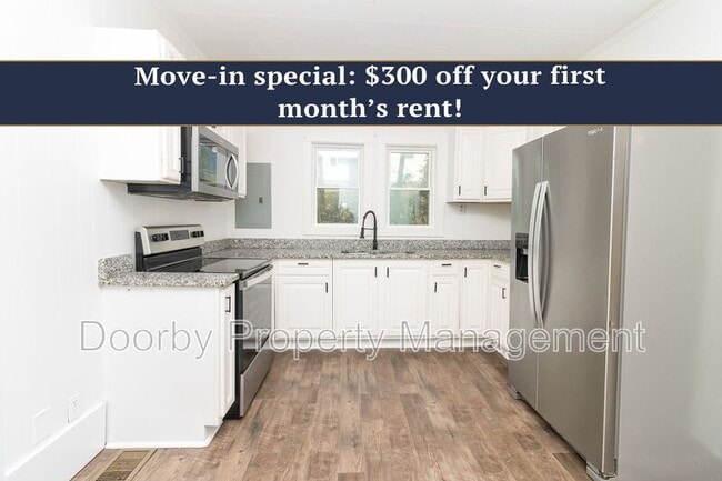 Building Photo - 1123 Lang St SE