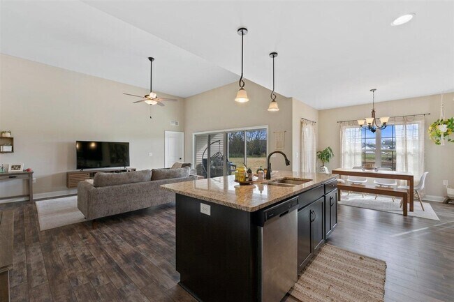 Building Photo - 7052 Stone Meade Ct.