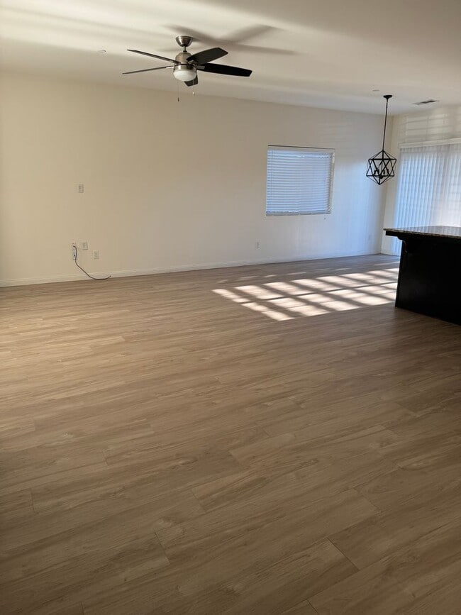 Building Photo - 8512 Andromeda Ln