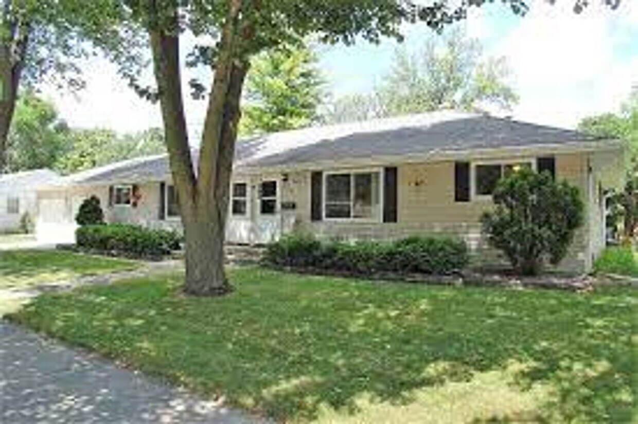 608 E Taft Ave Unit 1, Appleton, WI 54915 Room for Rent in Appleton