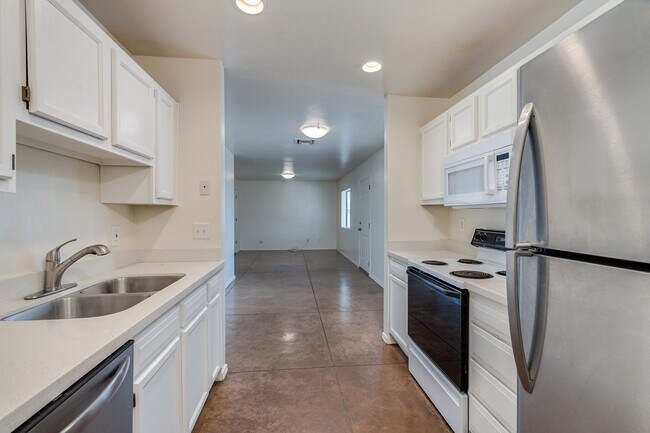 Kitchen with stainless steel appliances - 3138 E Adams St